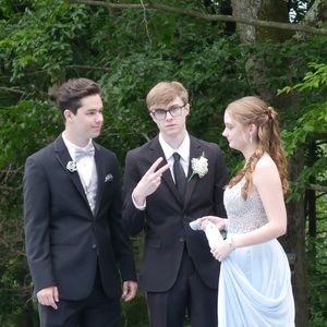 Meet your Posher, Sean